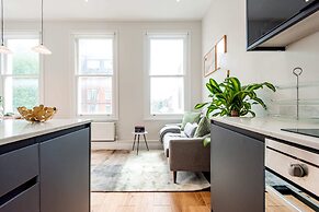 Lillie Road Residence I