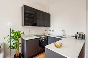 Lillie Road Residence I