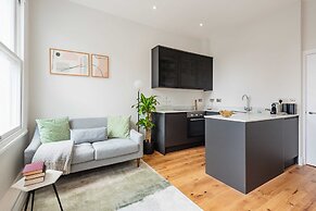 Lillie Road Residence I