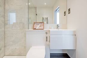 Lillie Road Residence I