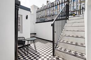 Coleherne Road Residence I