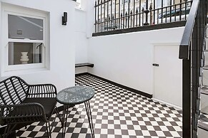 Coleherne Road Residence I