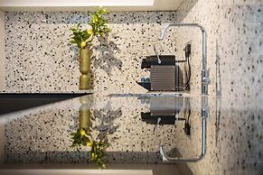 Coleherne Road Residence I