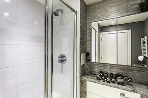 Modern 2-bed Flat, Bethnal Green