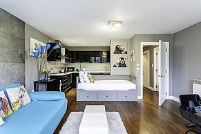 Modern 2-bed Flat, Bethnal Green