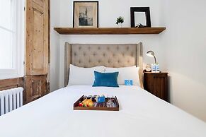 Bright Talbot Road Apartment