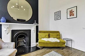 The Shepherd's Bush Hideaway