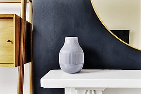 The Shepherd's Bush Hideaway