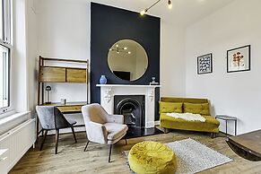 The Shepherd's Bush Hideaway