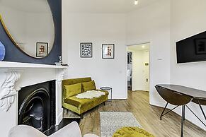 The Shepherd's Bush Hideaway