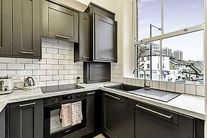 The Shepherd's Bush Hideaway