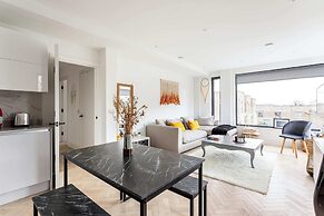 Cosy 2-bed Flat in Vibrant Acton!