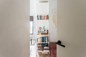 Cosy 2-bed Flat in Vibrant Acton!