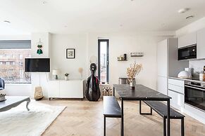 Cosy 2-bed Flat in Vibrant Acton!