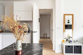 Cosy 2-bed Flat in Vibrant Acton!