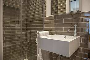 Coleherne Road Residence IV