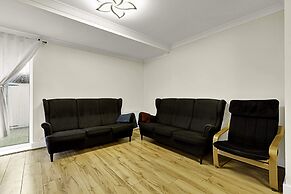 Charming Centrally Located Wimbledon Flat