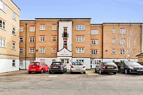 Cosy Home in Calm Residence