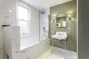 Bermondsey Bliss: Views, Comfort, and City Access!