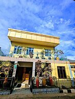 URBAN VIBER MOTEL