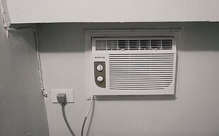 Dickem's Transient House