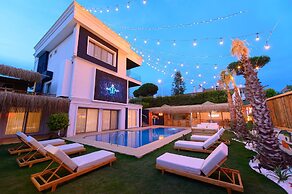 Alacas Hotel Çeşme