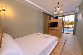 Alacas Hotel Çeşme