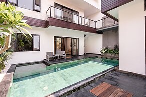 Ombak B3 Villa by Betterplace