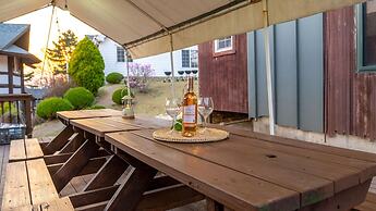 Seokmodo Supsokbadapunggyeong Pension