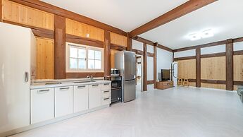 Seokmodo Supsokbadapunggyeong Pension