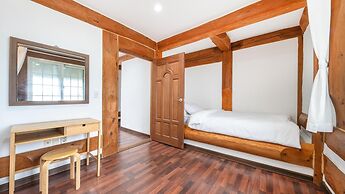 Seokmodo Supsokbadapunggyeong Pension