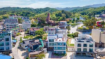 Samcheok Jangho Sanho Pension