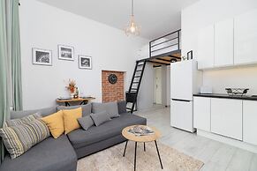 Ground Floor Studio in Cracow by Renters