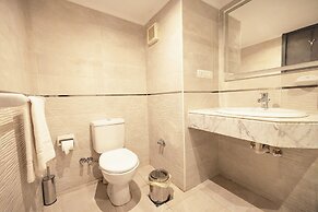 Mar Charbel Hotel Cairo