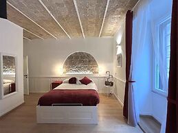 Domus Avi Guest House