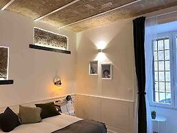 Domus Avi Guest House