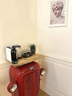 Domus Avi Guest House