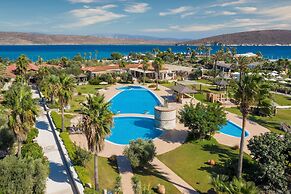 Alaçatı Beach Resort & SPA