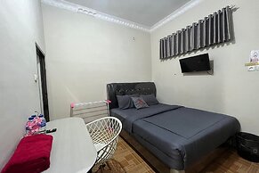 Steze Guesthouse Syariah Talang Banjar