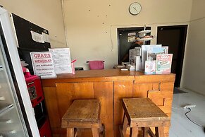 Steze Guesthouse Syariah Telanaipura