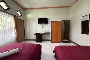 Taxa Raya Guest House