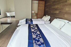 Thai Good Arts Resort