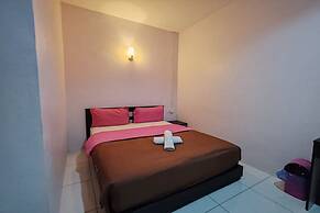 Hotel Kuang Hua Sitiawan Near To (UniKL-MIMET)