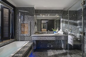 V-Hotel Da Nang Beach