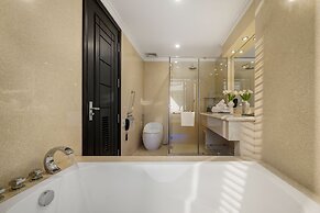 V-Hotel Da Nang Beach