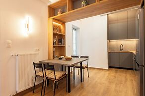 Acropolis Golden View Penthouse