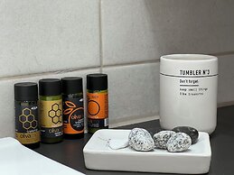 Acropolis Golden View Penthouse