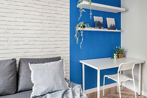 Charming Apartment for 6 by Renters