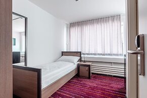 Union Light - Self Check-In Hotel