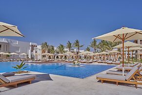The Club by Fanar